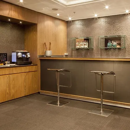 Hotel General Alava 3*