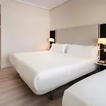 Otel General Alava