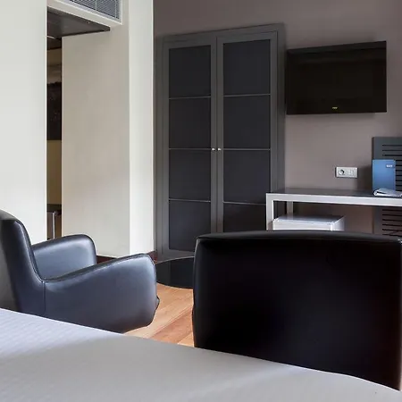 General Alava Hotel 3*