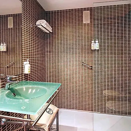 Hotel General álava 3*